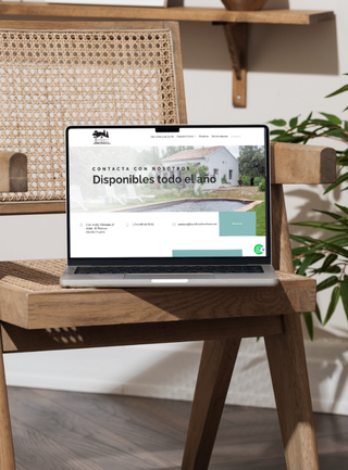 320x433px - Mockup Portatil - Web La Umbria de la Ribera