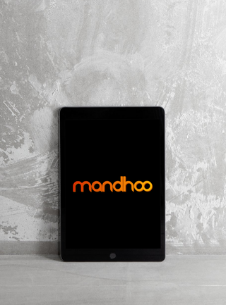 320x433px - Mockup Tablet Logotipo Mandhoo
